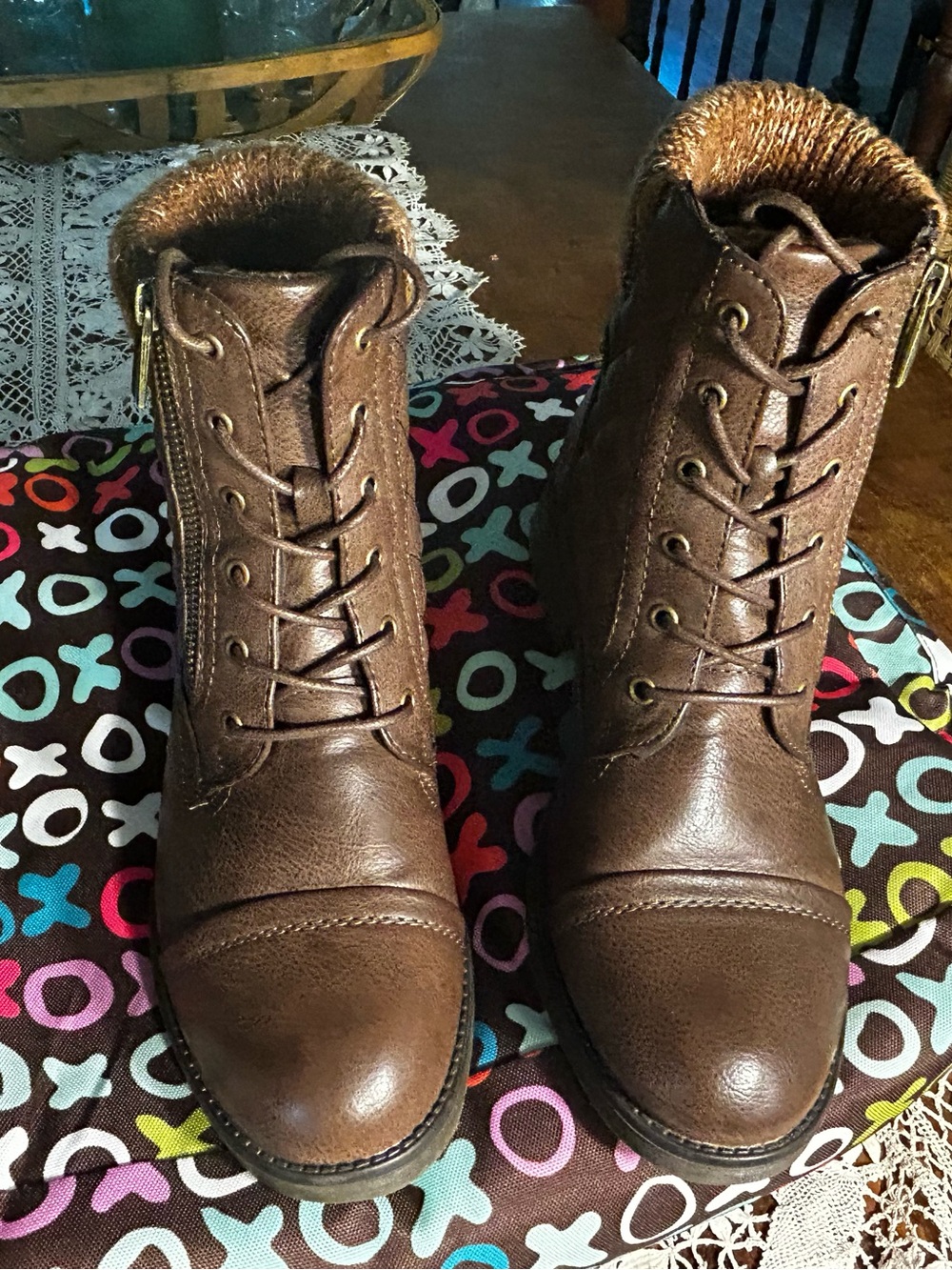 Brown Women's Leather Combat Boots Lace Ankle Booties Quilted Size 10 M by STQ - Picture 1 of 12